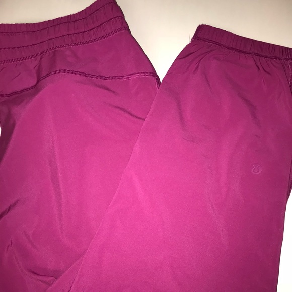 Lululemon Namaskar Crop NWOT - Picture 4 of 6